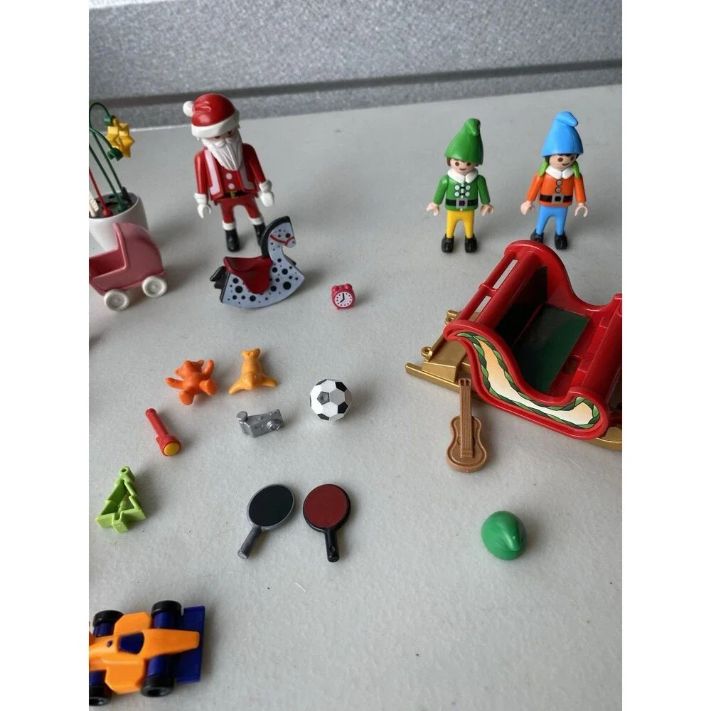 Playmobil 9264 Advent Calendar Santa's Workshop Christmas Sleigh Toy Lot